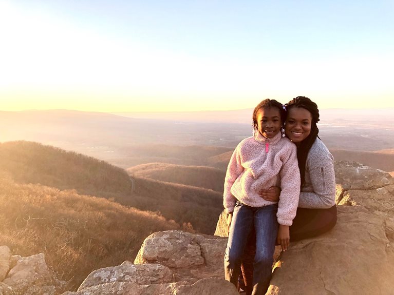 Bekinwari with niece on a mountain