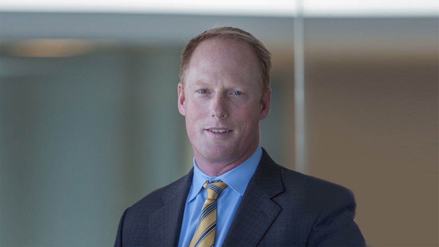 When military meets consulting