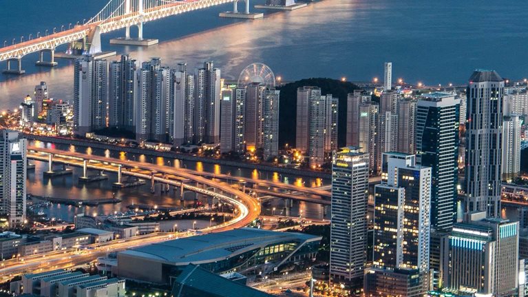 Private equity in Korea_1536x1536_100 offset_Standard