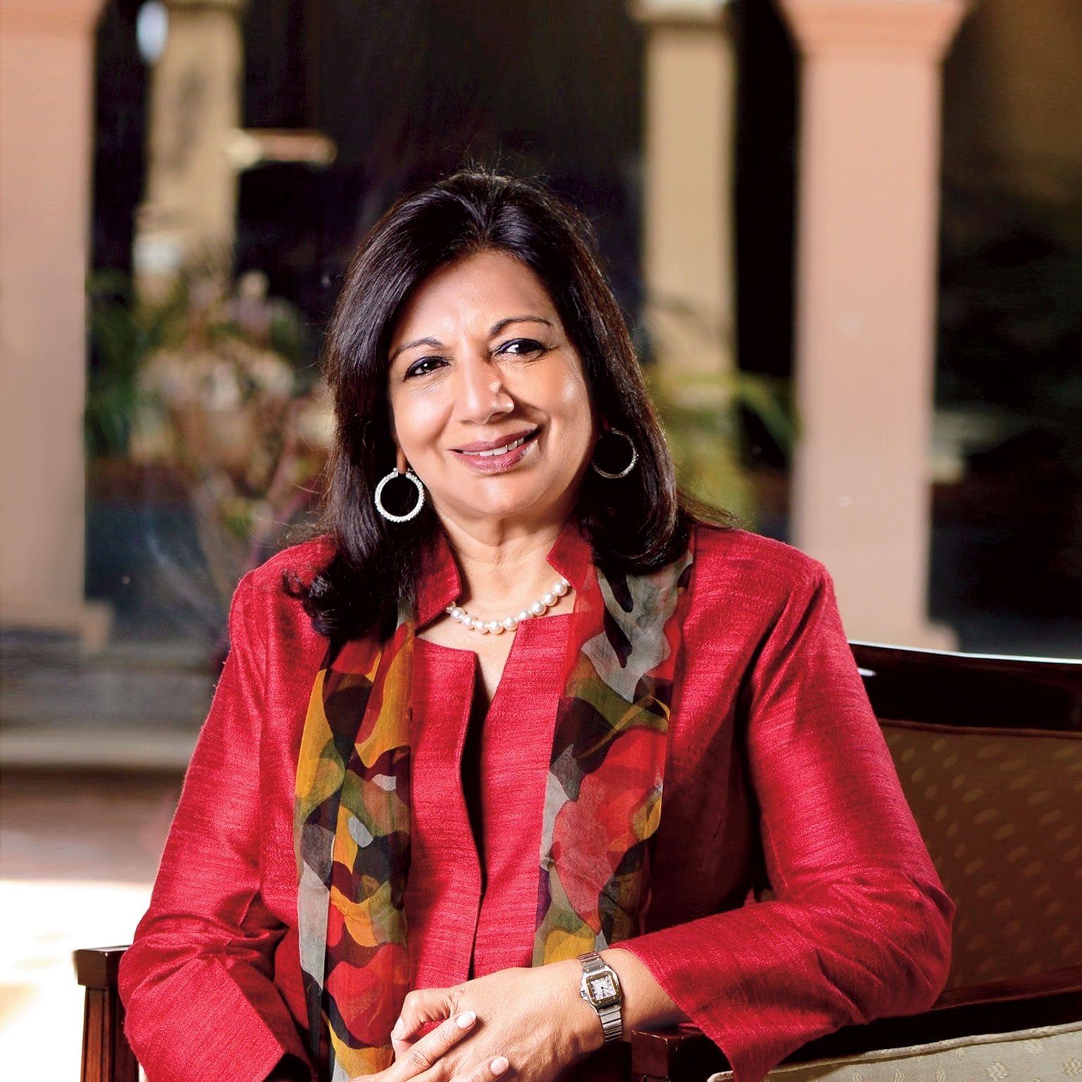 Wealthy Women List : रोशनी नादर भारतातील सर्वात श्रीमंत महिला, NYKAA च्या  फाल्गुनी नायरने किरण मुझुमदार शॉ यांना टाकले मागे - Majha Paper