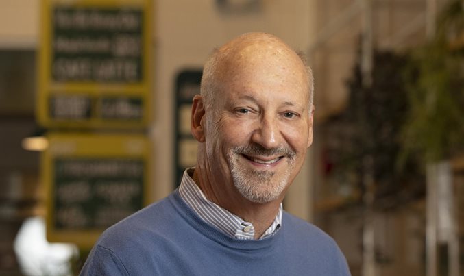Author Talks: Ron Shaich on leadership lessons - Vimarsana News
