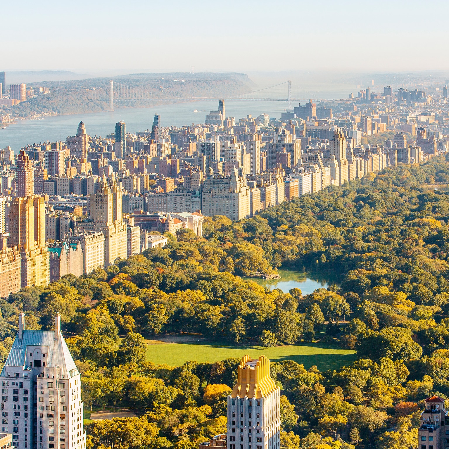 Aerial view of Manhattan skyline and Central Park, New York