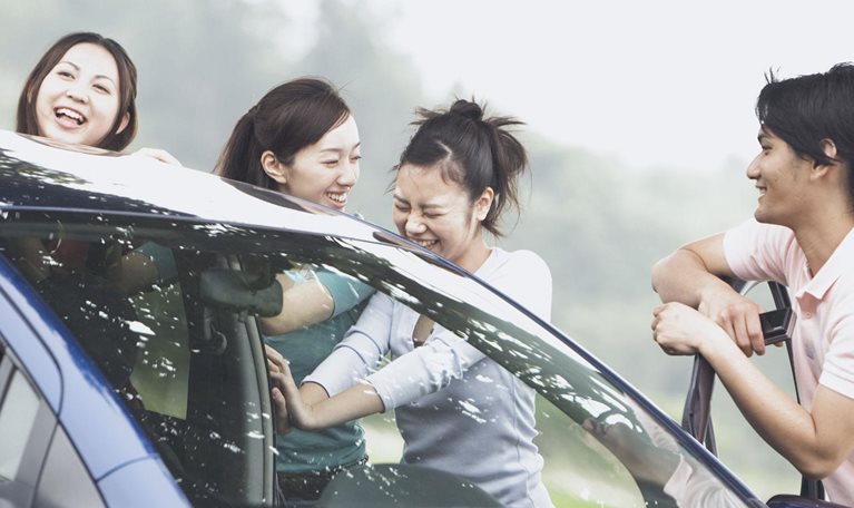 Driving the automotive customer experience toward the age of mobility