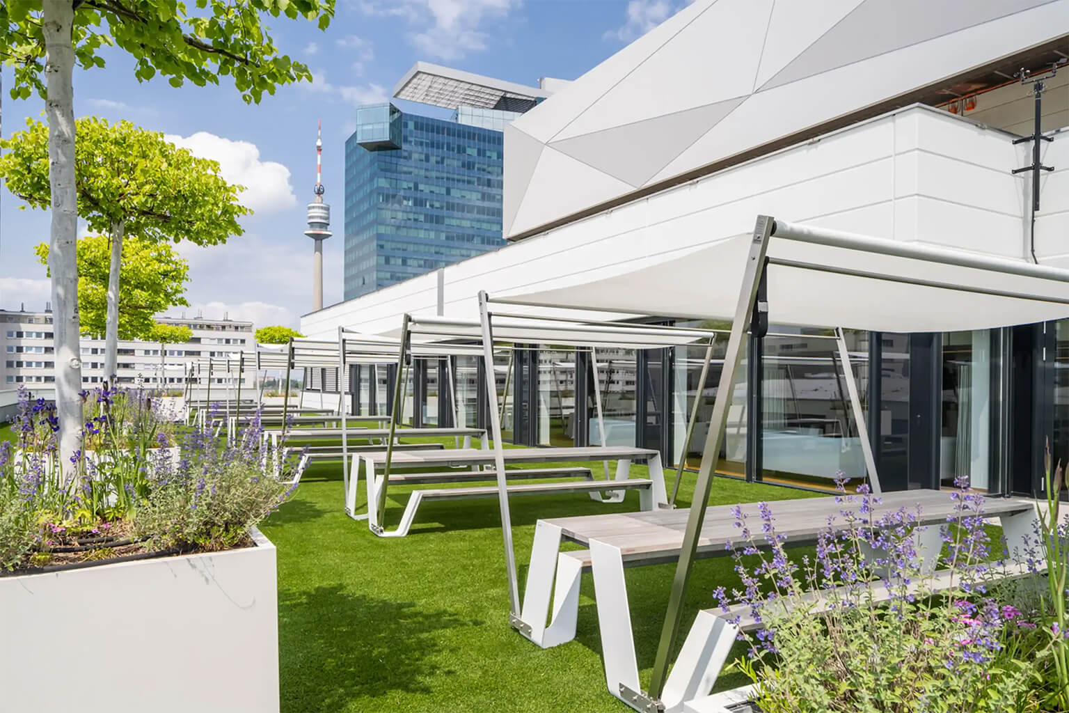 This image shows the Rooftop Terrace at the Austria Center Vienna, designed for networking and outdoor events.