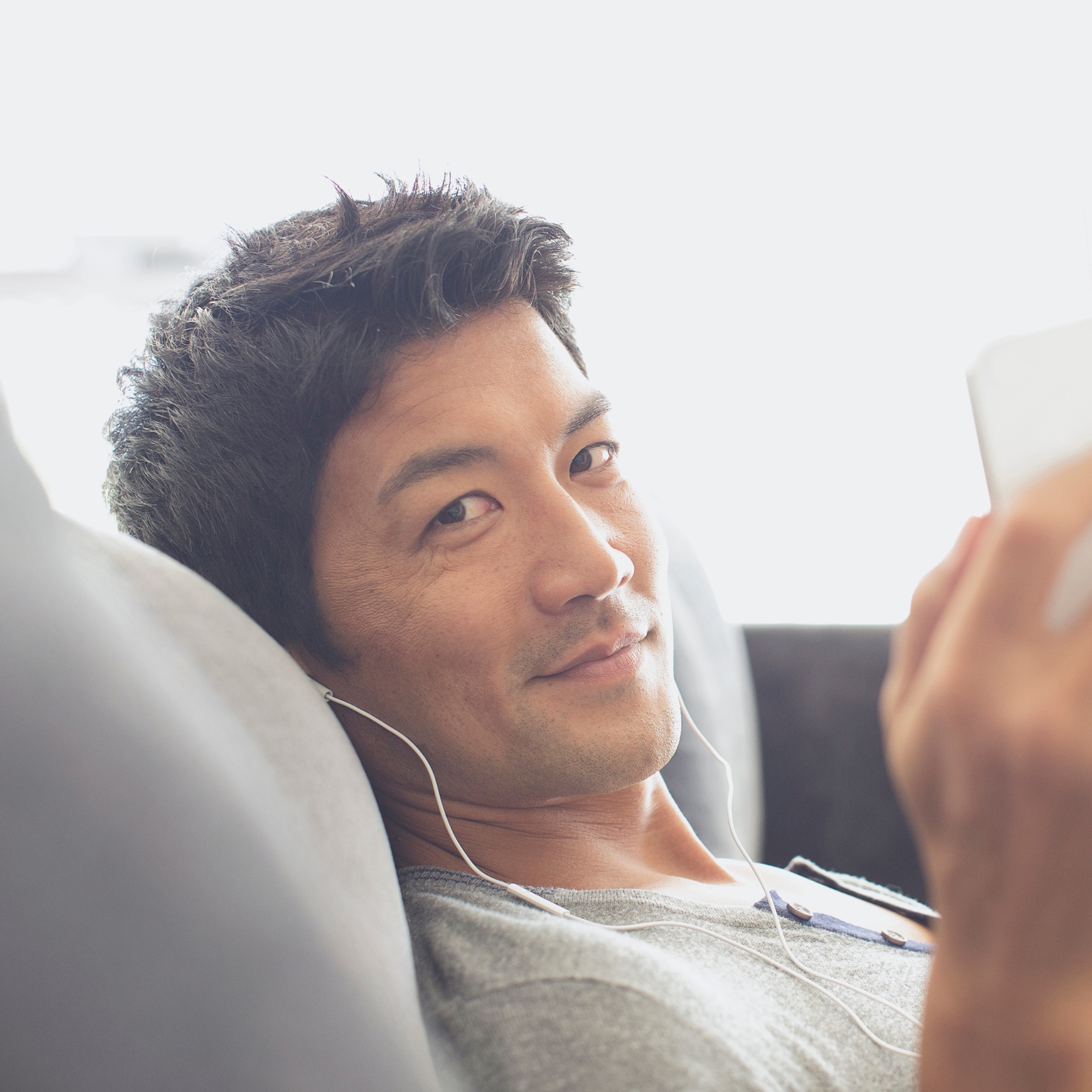 Cutting through the noise in retail banking customer experience