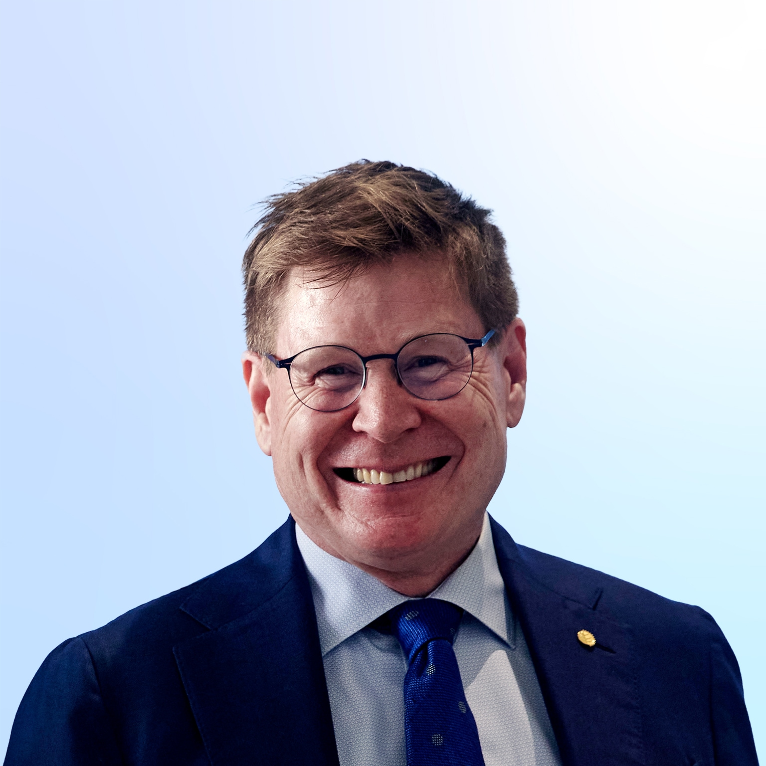 Headshot of Kevin Strain