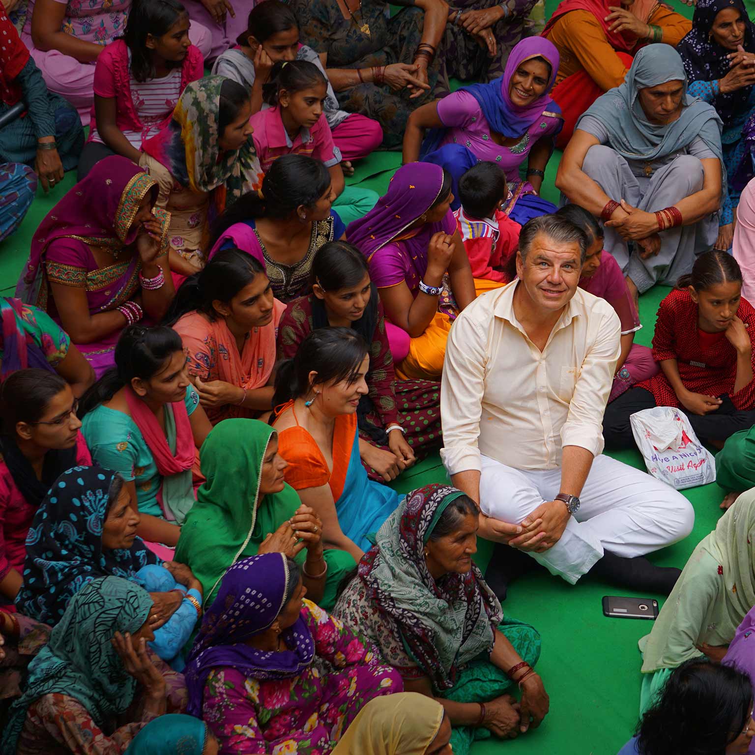 Working across many cultures at Western Union