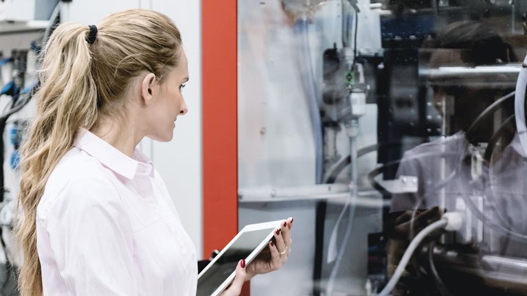 Digitization: How machinery companies can meet customers’ expectations