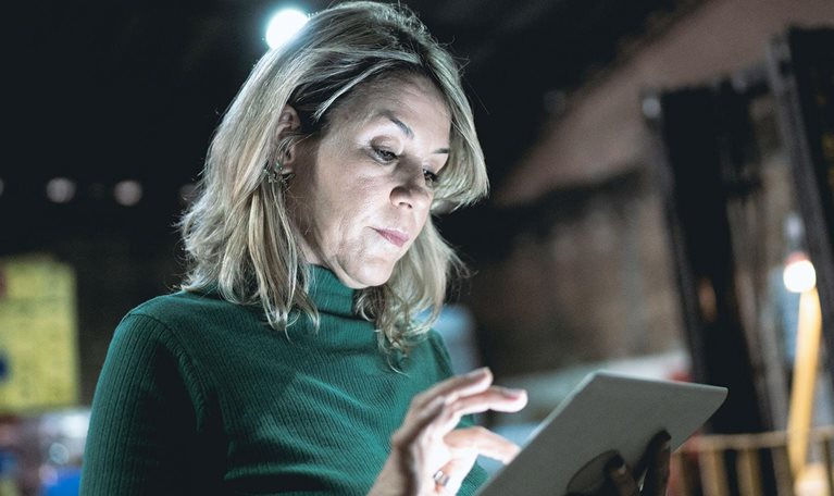 Implementing a digital transformation at industrial companies