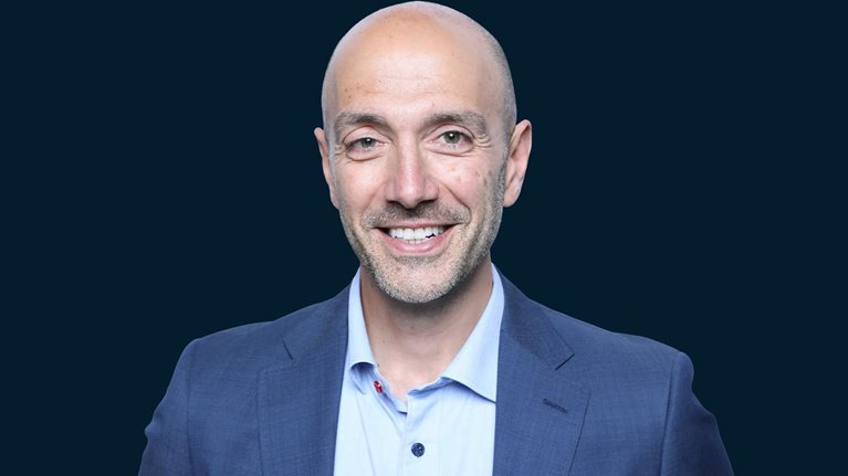 Alex Condoleon headshot