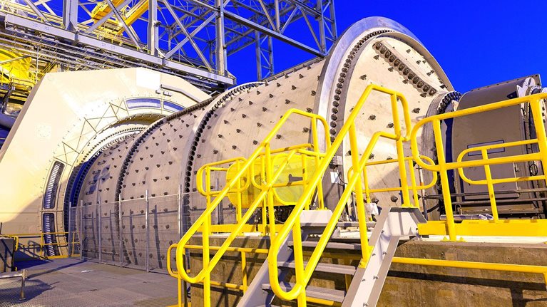 Mining machinery and decks