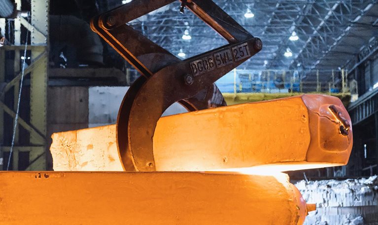 Consolidating European steel: Strategic responses to industry challenges