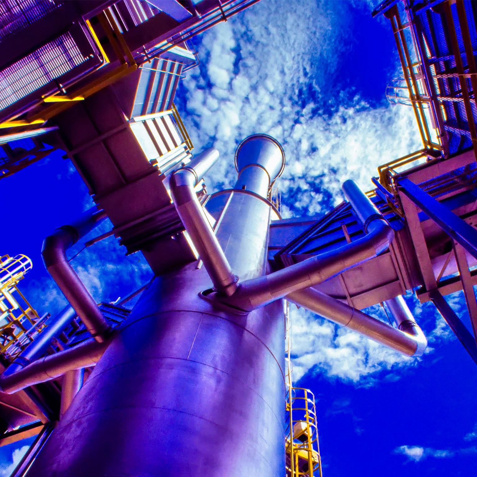 Billion dollar digital oil_1536x1536_200_offset_Standard