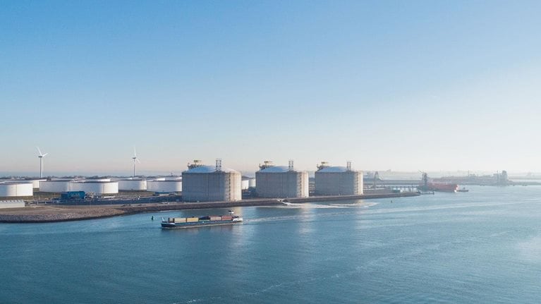 The impact of decarbonization on the gas and LNG industry
