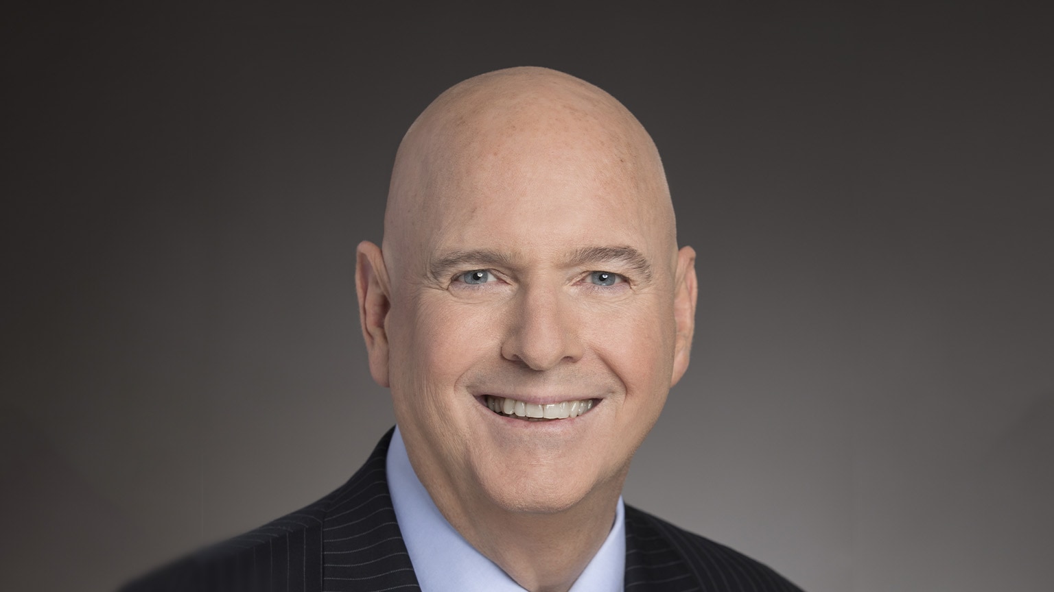 Portrait of Chris Ailman.