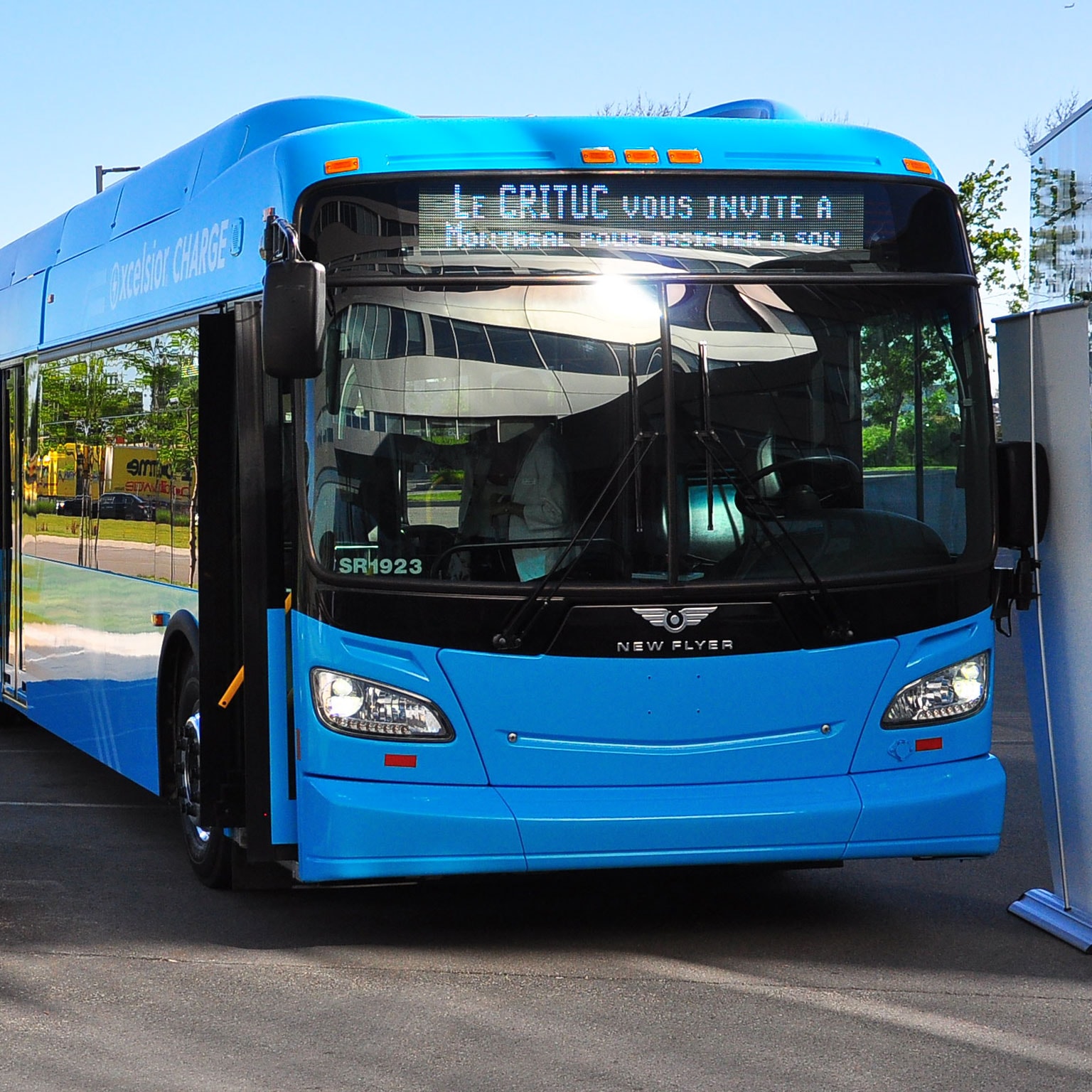 The public–private imperative in urban mobility: A view from Canada 