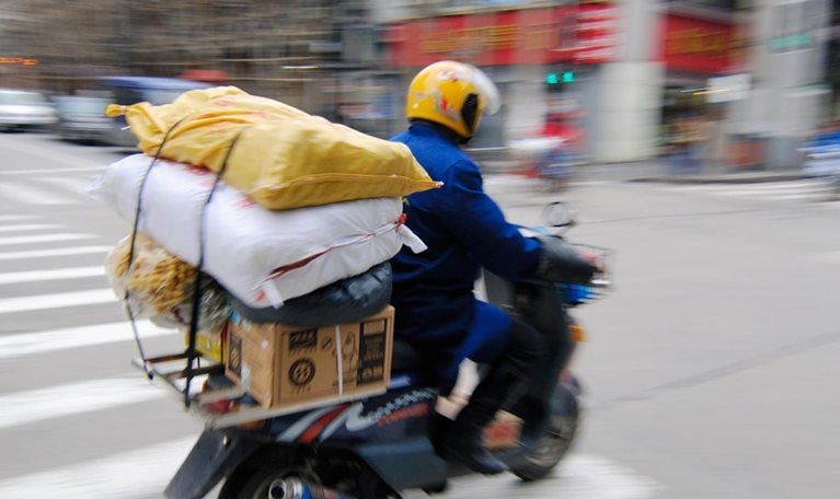 Amazon_Chinas_president_1536x1536_Original