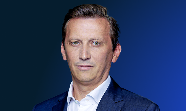 Lionel Souque headshot