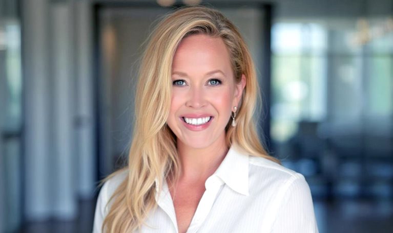 Headshot of Pacsun CEO Brieane Olson