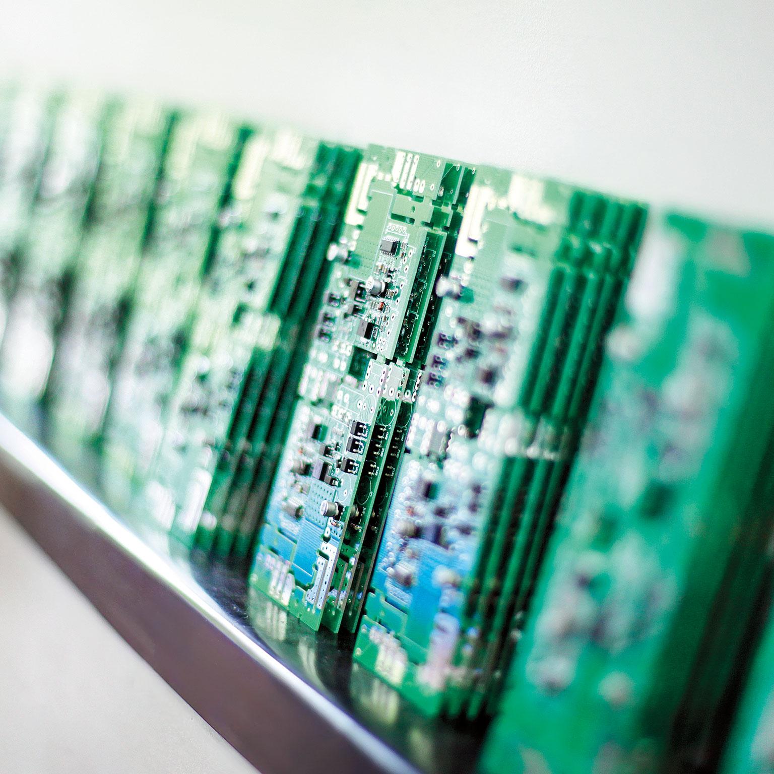 Creating_mutually_beneficial_partnerships_with_distributors_1536x1536_Original