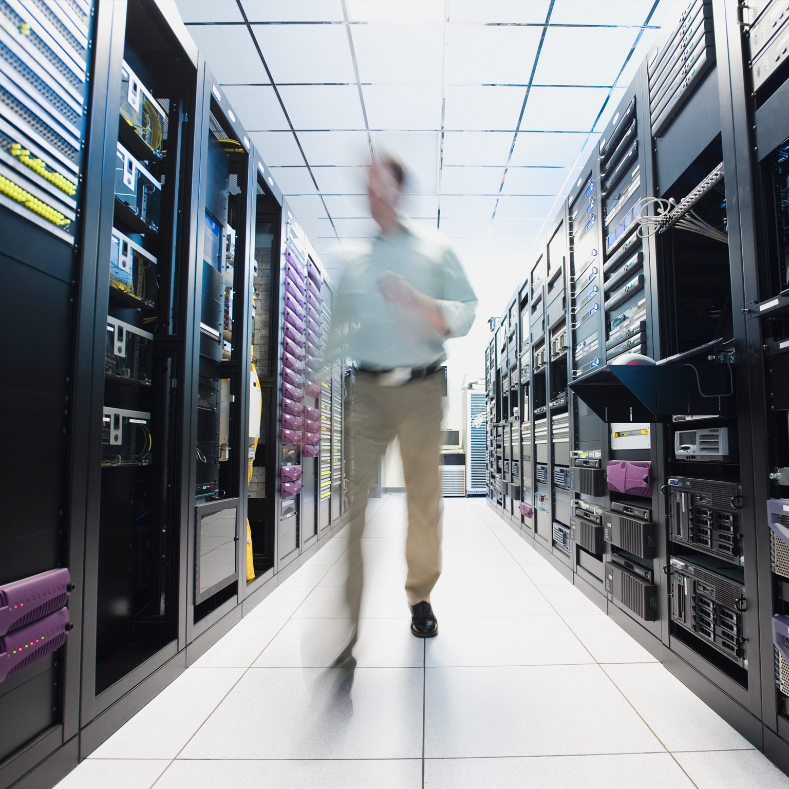 How hyperscalers are changing the high-tech supplier sector