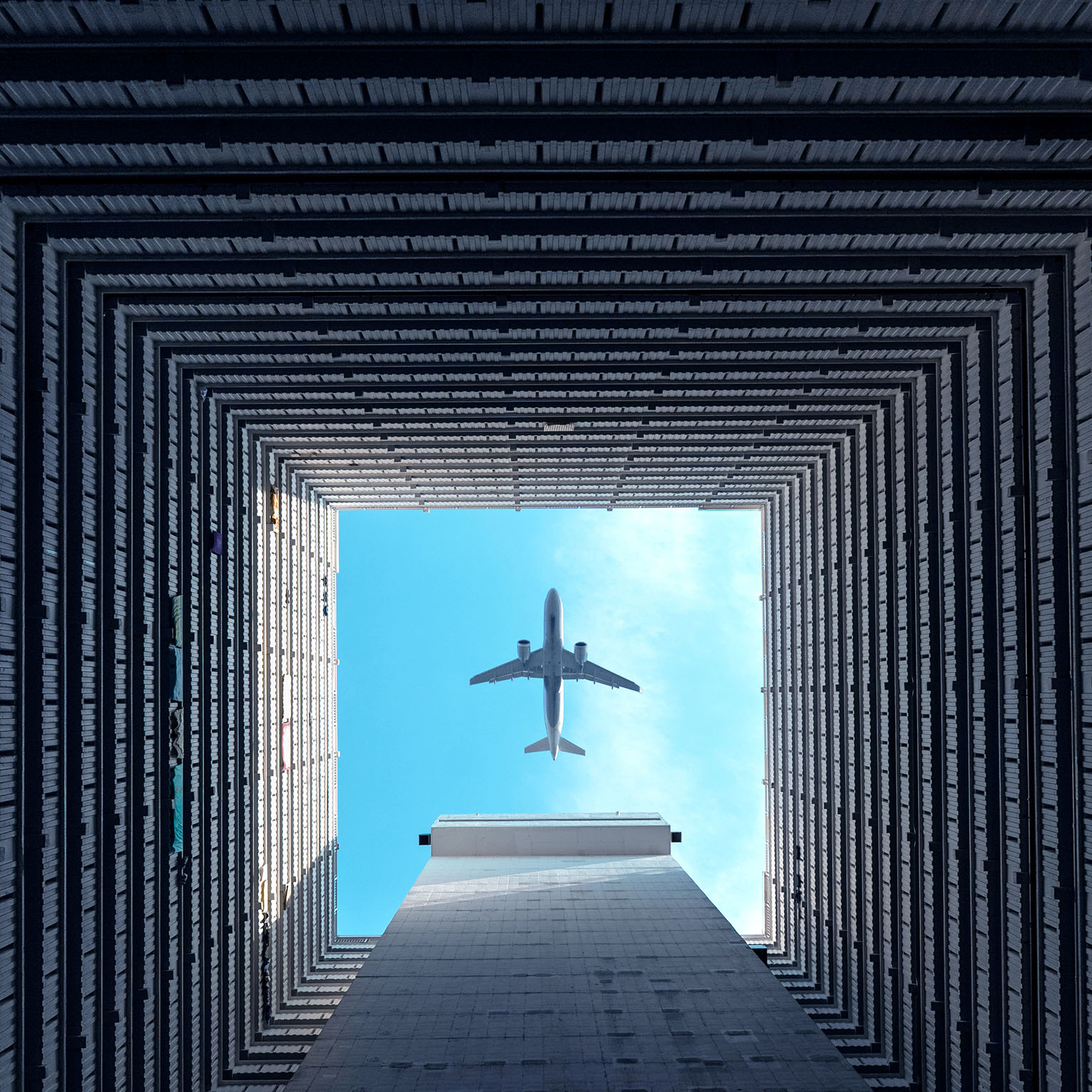 An image linking to the web page “What could rising fuel costs mean for airlines?”