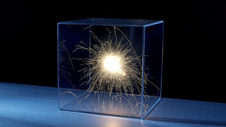 Sparks in a clear box