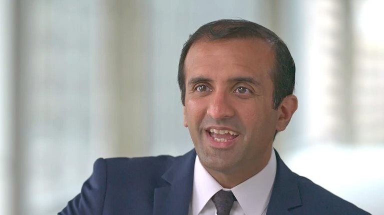 Image of Raj Panjabi talking.